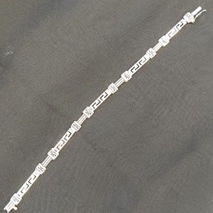 Unique Greek Key style Sterling bracelet. 925 L 7"